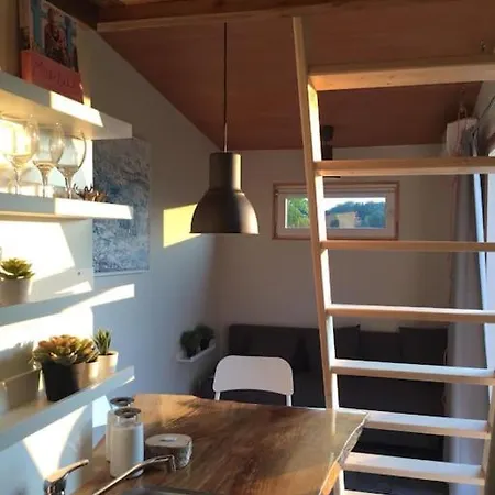 Tiny House Experience Apartment *